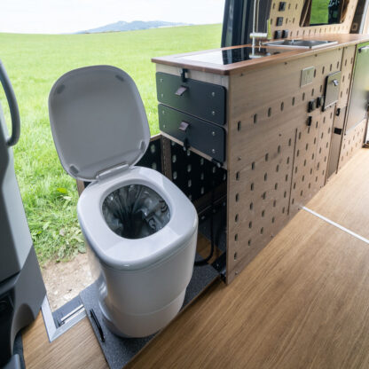 Toiletten Modul im Schrank von Hello Castello