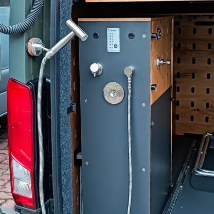 Duschkasten mit Boiler 31 Liter – Bild 2